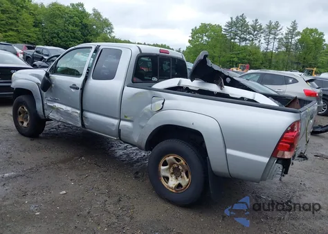 2006 Toyota Tacoma Base V6 z USA, uszkodzony, nr VIN 5TEUU42N26Z246188